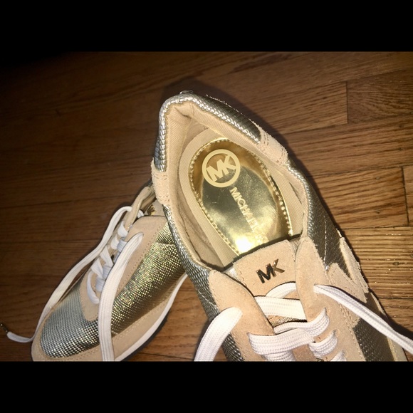 Gold Michael Kors Tennis Shoes 💛 - Picture 2 of 7